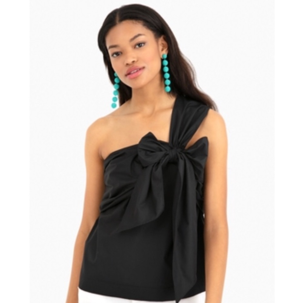 Tuckernuck sleeveless bow blouse